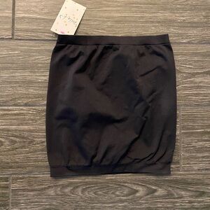 Kurve Basic Tube Top in Black Size M/L